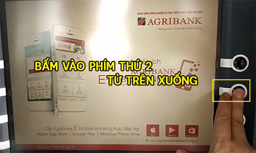 bam-vao-phim-thu-2-tai-atm-agribank.jpg