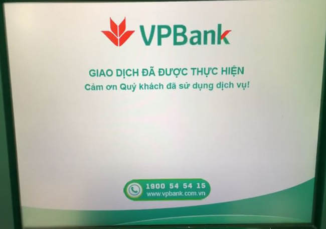 Buoc-6-giao-dich-nop-tien-tai-atm-vpbank-thanh-cong.jpg