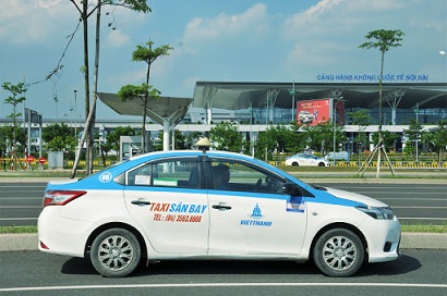 taxi-viet-thanh-tai-san-bay-noi-bai.jpg