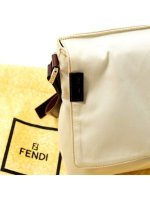 Túi Fendi secondhand.jpg