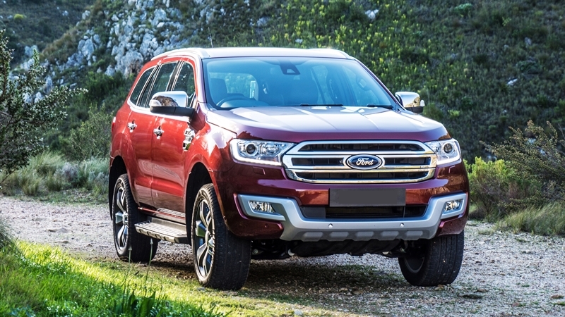 gia-xe-ford-everest--f395.jpg