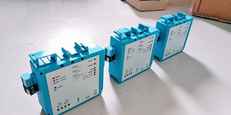 Bộ chuyển tín hiệu 4-20mA sang relay